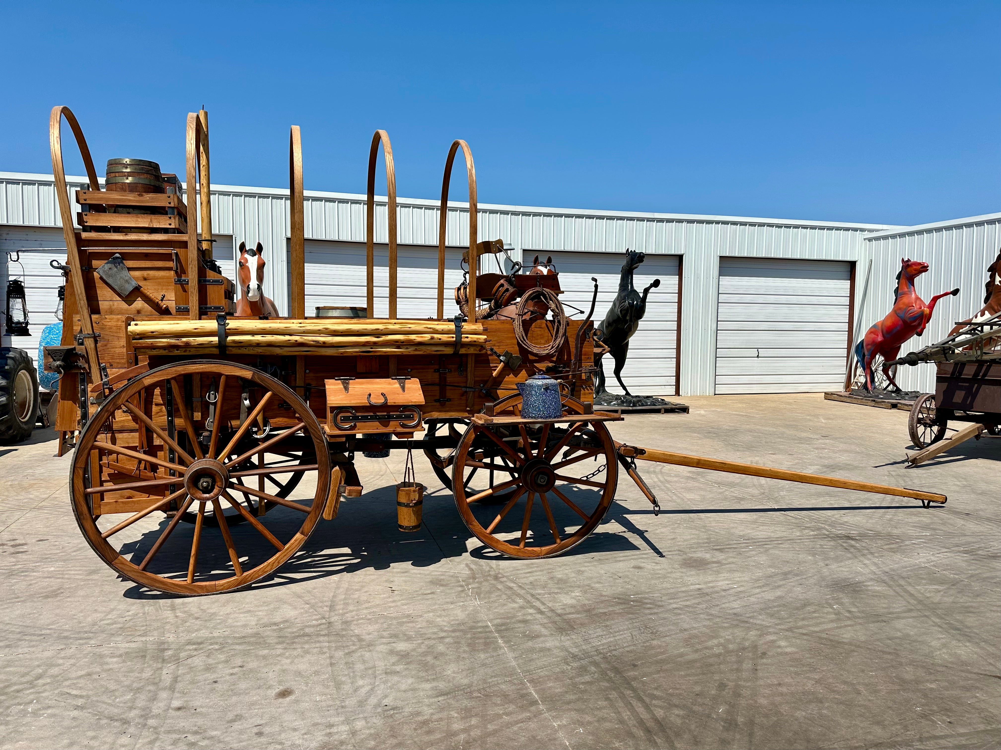 Peter Schuttler High Narrow Chuckwagon