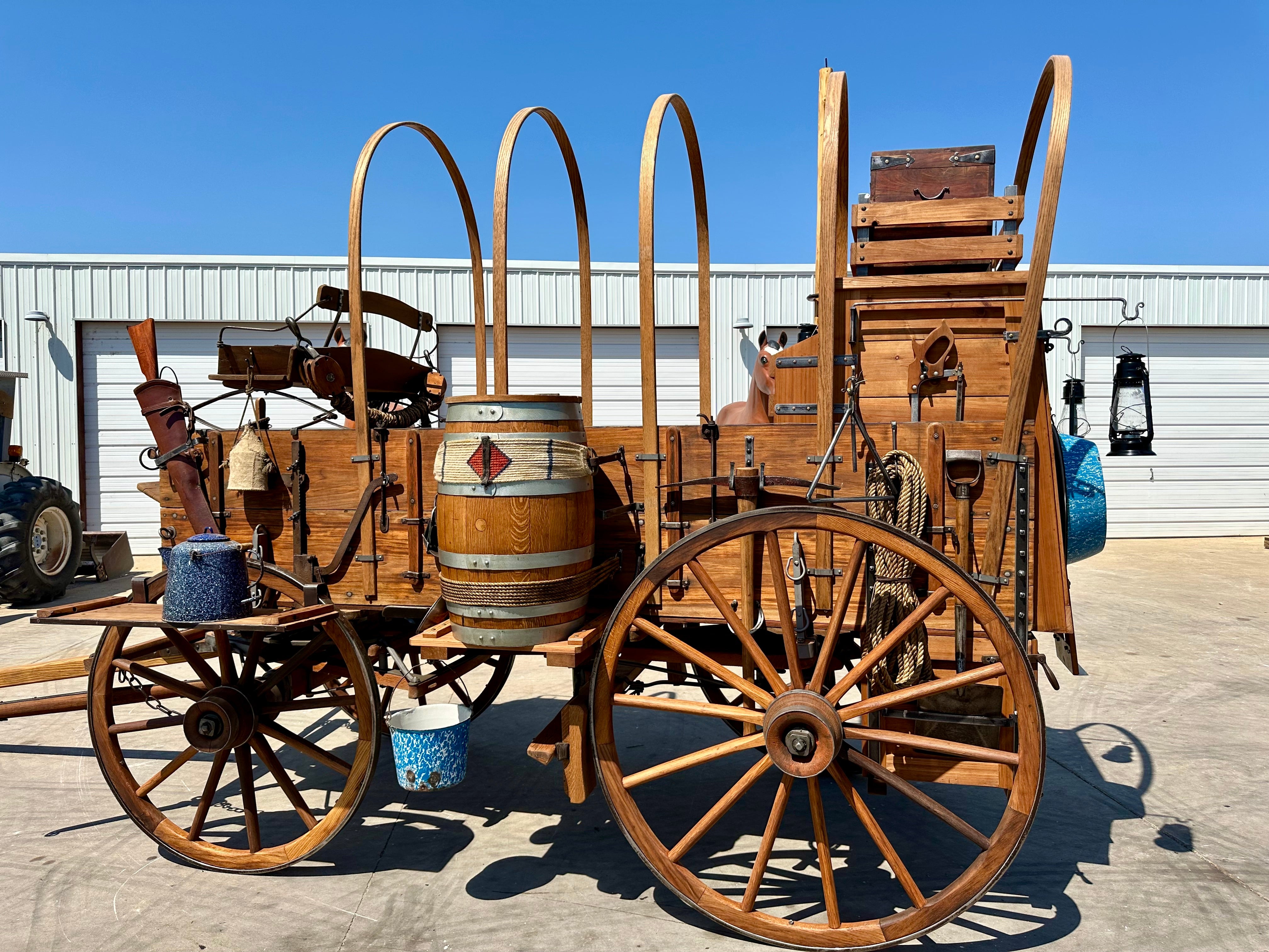 Peter Schuttler High Narrow Chuckwagon