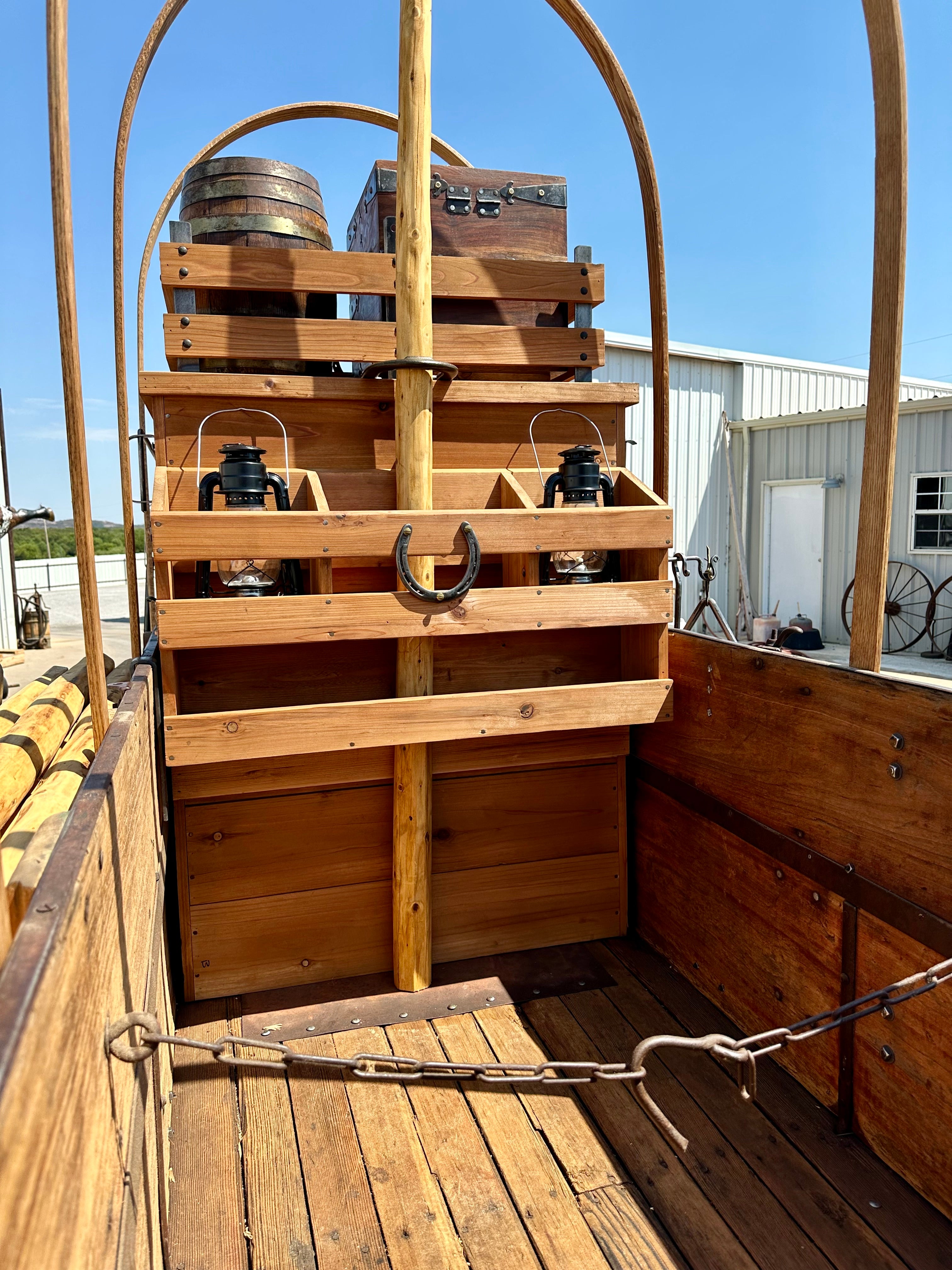 Peter Schuttler High Narrow Chuckwagon