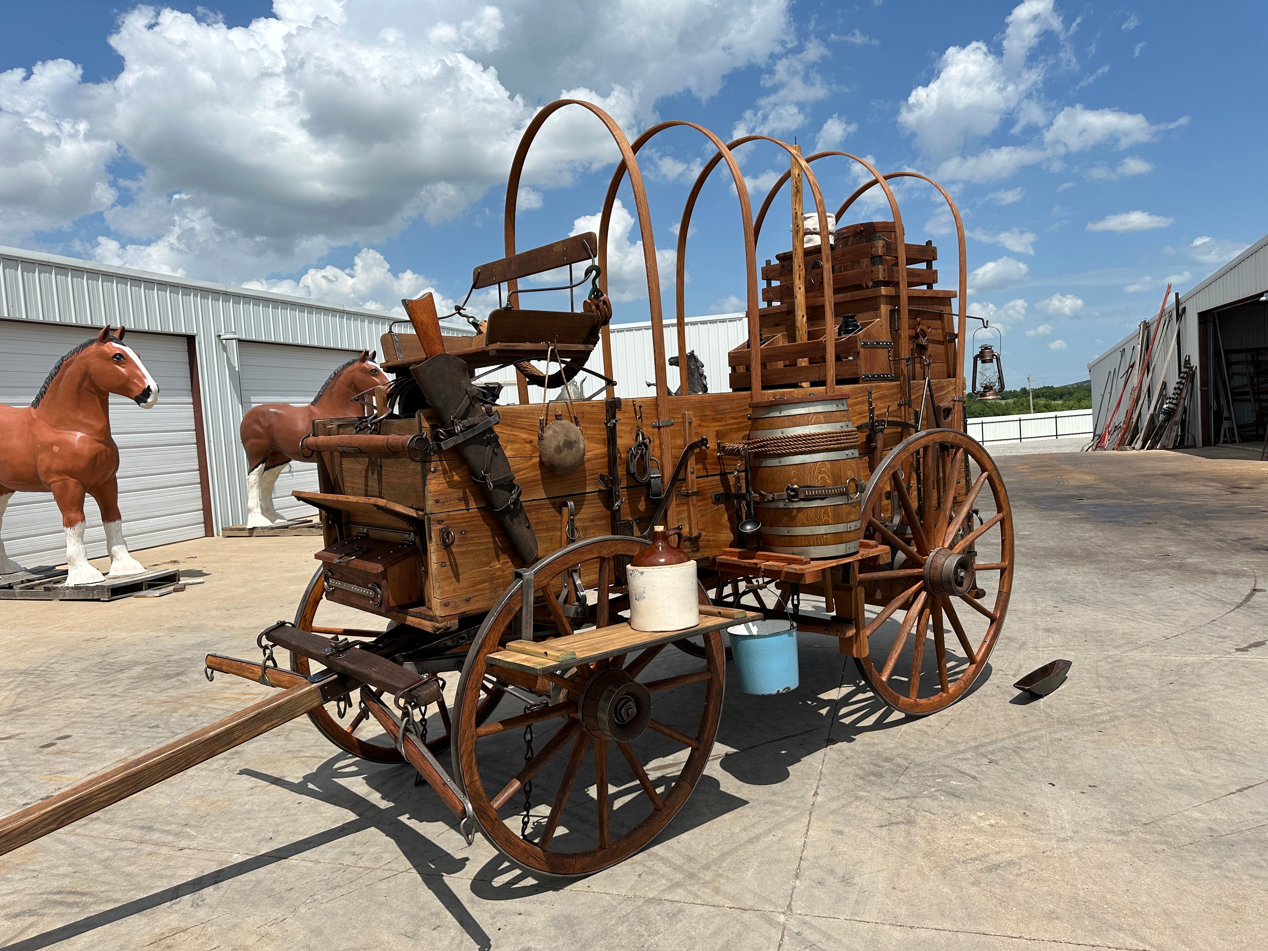 High Narrow Wheel Chuck Wagon
