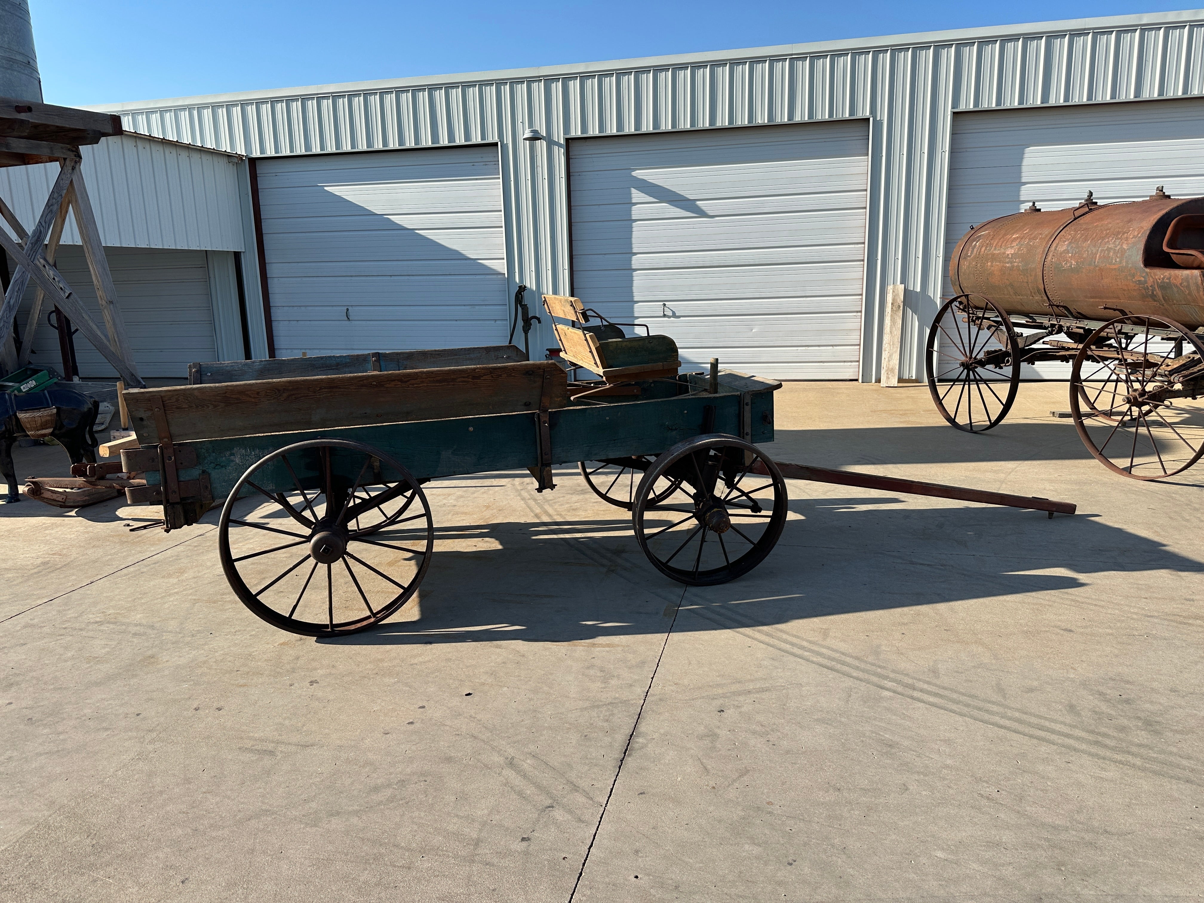 #520 Flare Sided Harvest Display Wagon