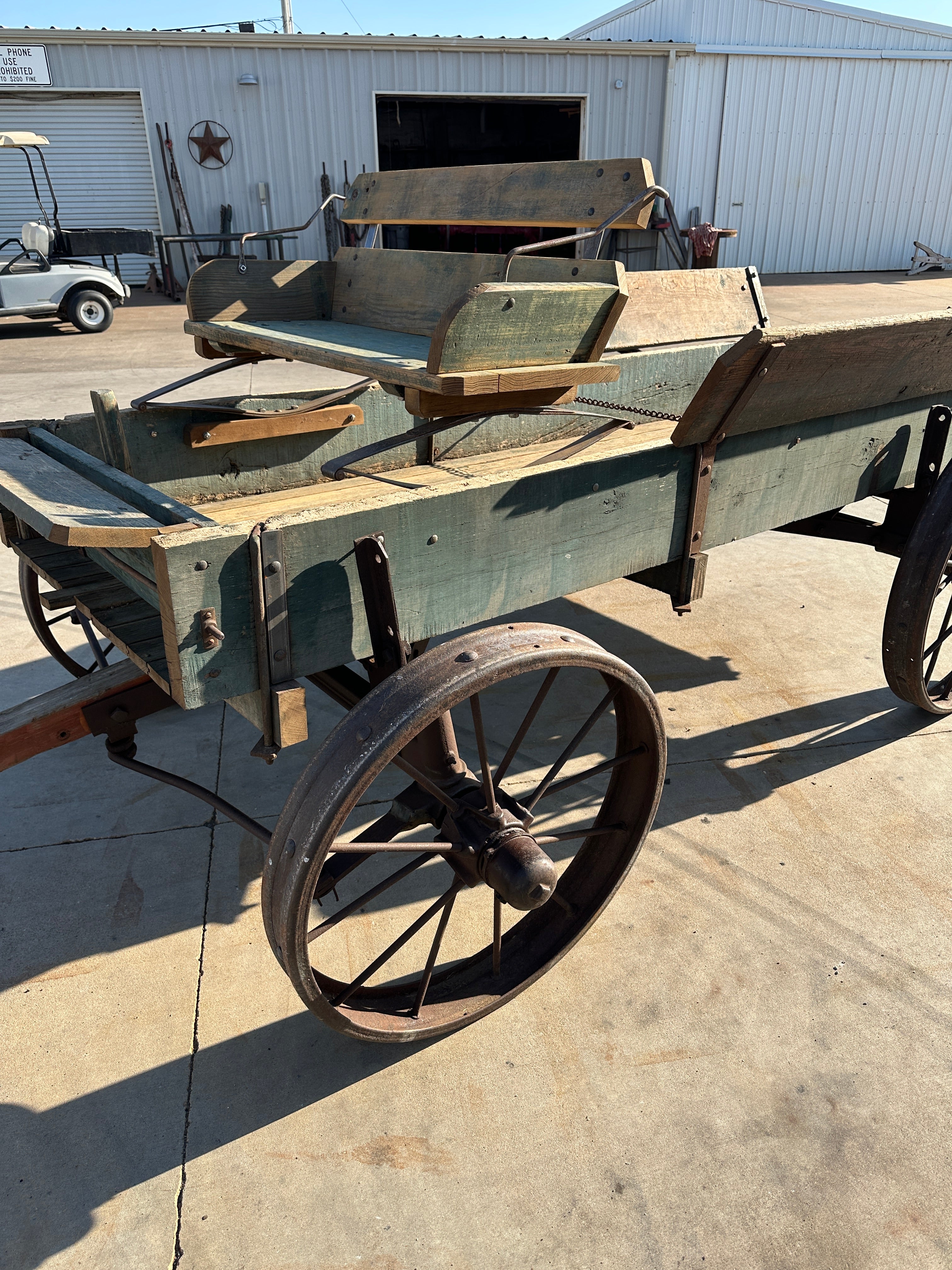 #520 Flare Sided Harvest Display Wagon