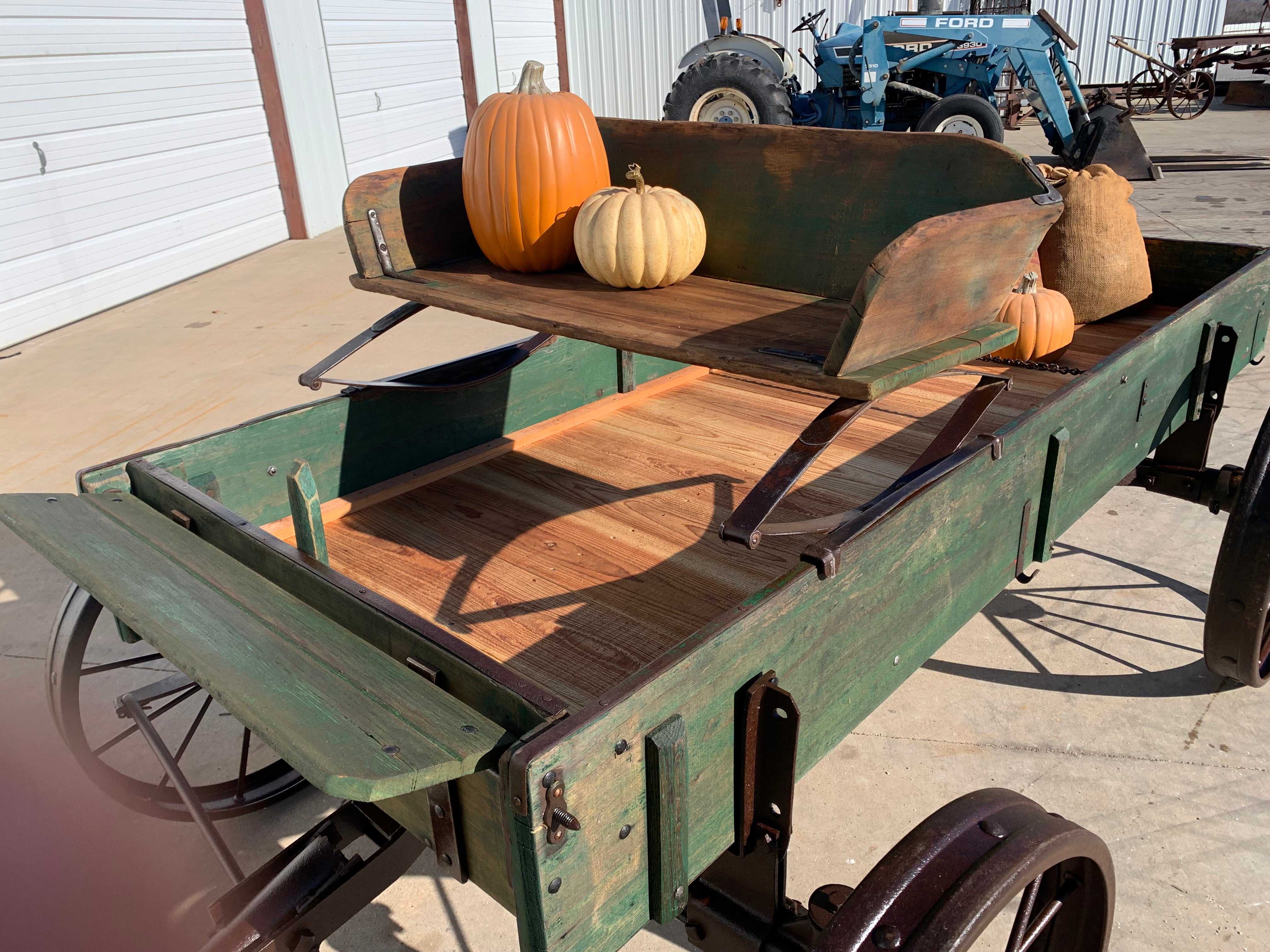 SOLD-John Deere Harvest Display Wagon